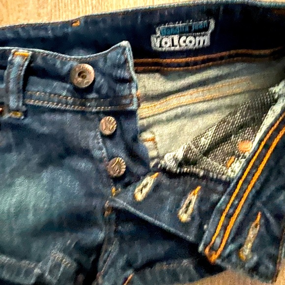 Volcom Bandita Jean Shorts Size 0 - Picture 4 of 7